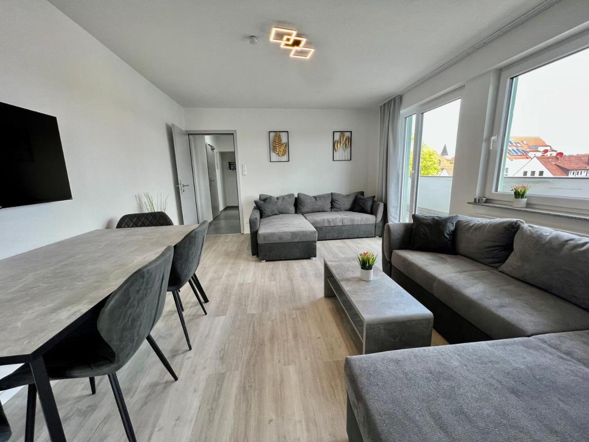 Nujen- Hotel Und Apartment Stuttgart Zuffenhausen Εξωτερικό φωτογραφία